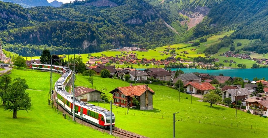 Vive Semana Santa en Europa con Emirates